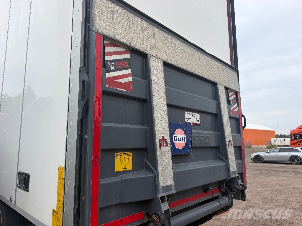Scania R 450 厢式货车