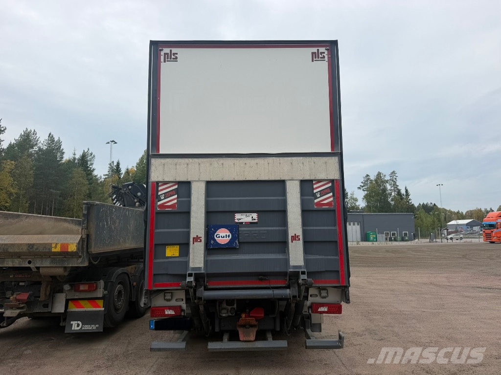 Scania R 450 厢式货车
