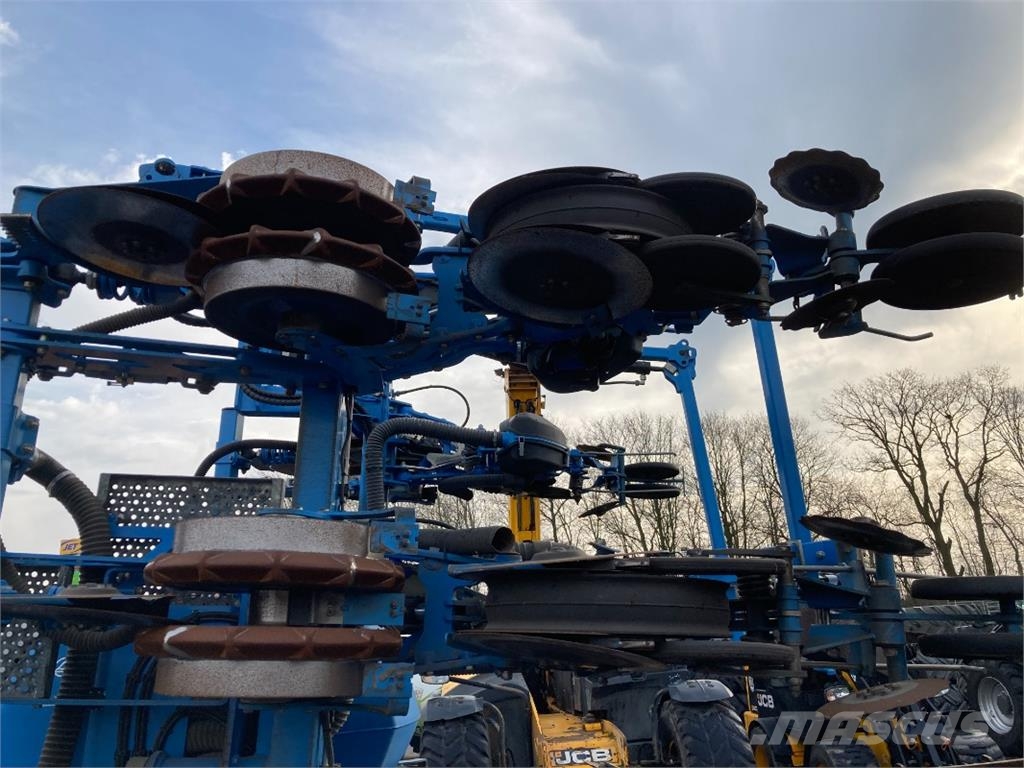 Lemken Azurit 10K inkl. Solitair 23 Fronttank 农业机械-其他