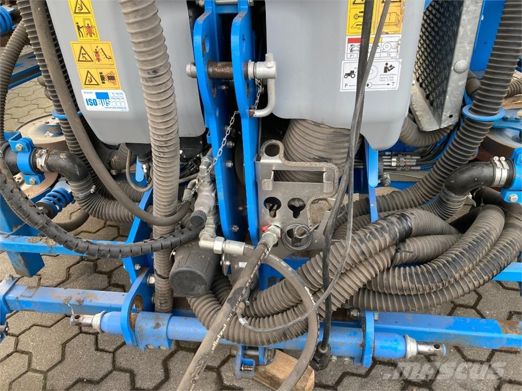 Lemken Azurit 10K inkl. Solitair 23 Fronttank 农业机械-其他