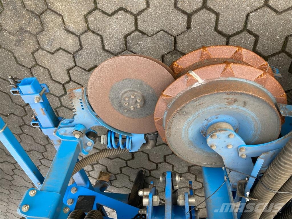Lemken Azurit 10K inkl. Solitair 23 Fronttank 农业机械-其他