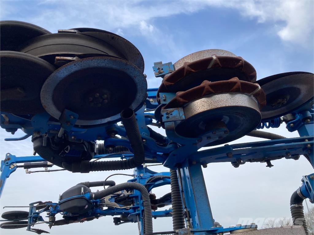 Lemken Azurit 10K inkl. Solitair 23 Fronttank 农业机械-其他