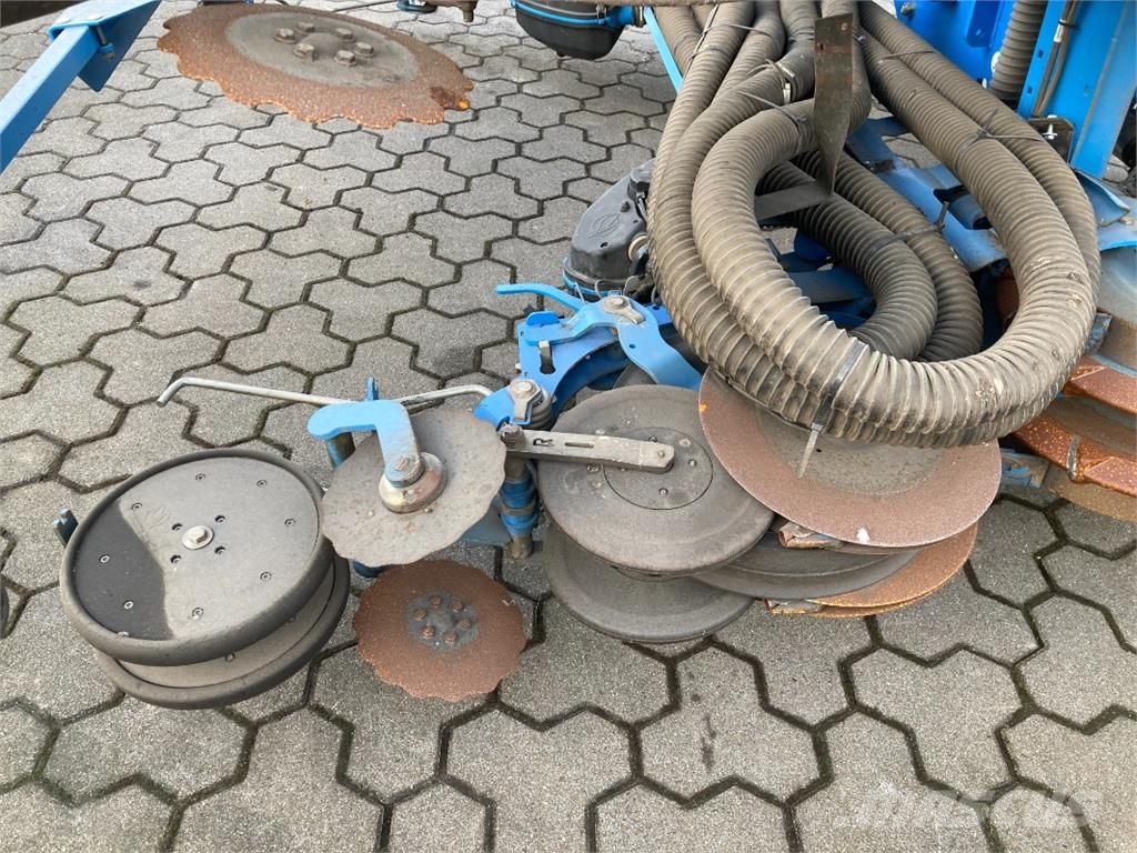 Lemken Azurit 10K inkl. Solitair 23 Fronttank 农业机械-其他