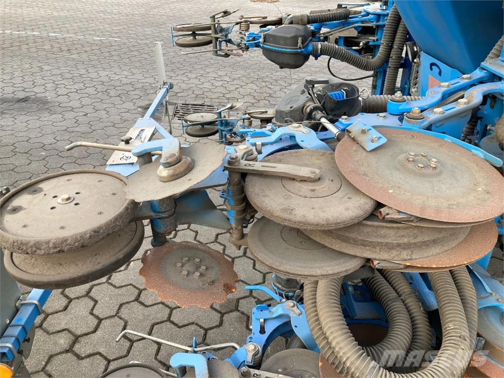 Lemken Azurit 10K inkl. Solitair 23 Fronttank 农业机械-其他