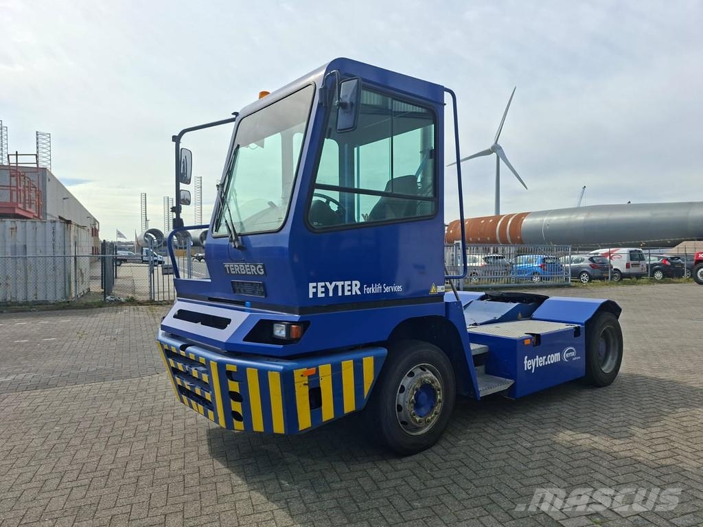 Terberg YT 222 4x2 aangedreven terminal trekker 터미널 트랙터
