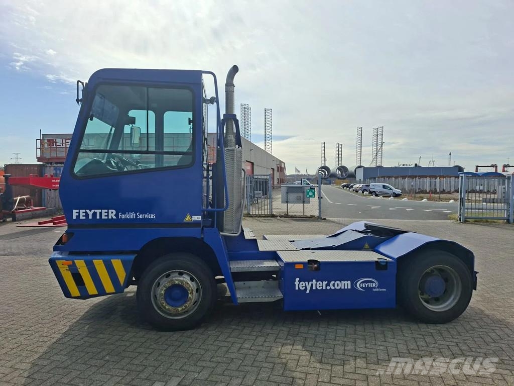 Terberg YT 222 4x2 aangedreven terminal trekker 터미널 트랙터