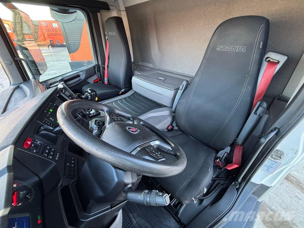 Scania P 500 6x2*4 9 TON FRONT AXLE / RETARDER Smagās mašīnas ar konteineriem