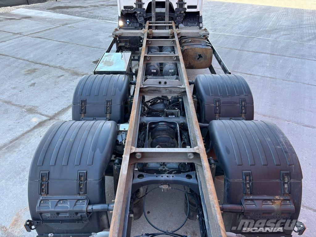 Scania P 500 6x2*4 9 TON FRONT AXLE / RETARDER Smagās mašīnas ar konteineriem