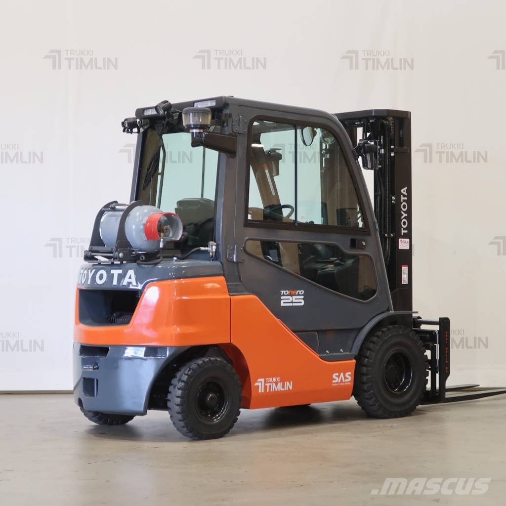 Toyota 02-8FGF25 Empilhadores a gás