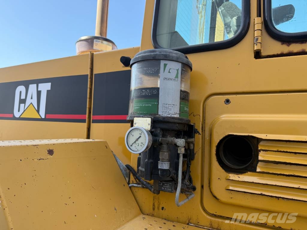CAT 936F - Automatic Greasing / Airco Kolesni nakladalci
