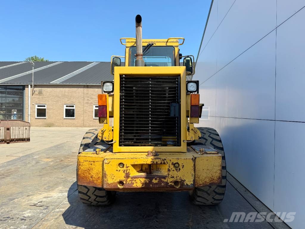CAT 936F - Automatic Greasing / Airco Kolesni nakladalci