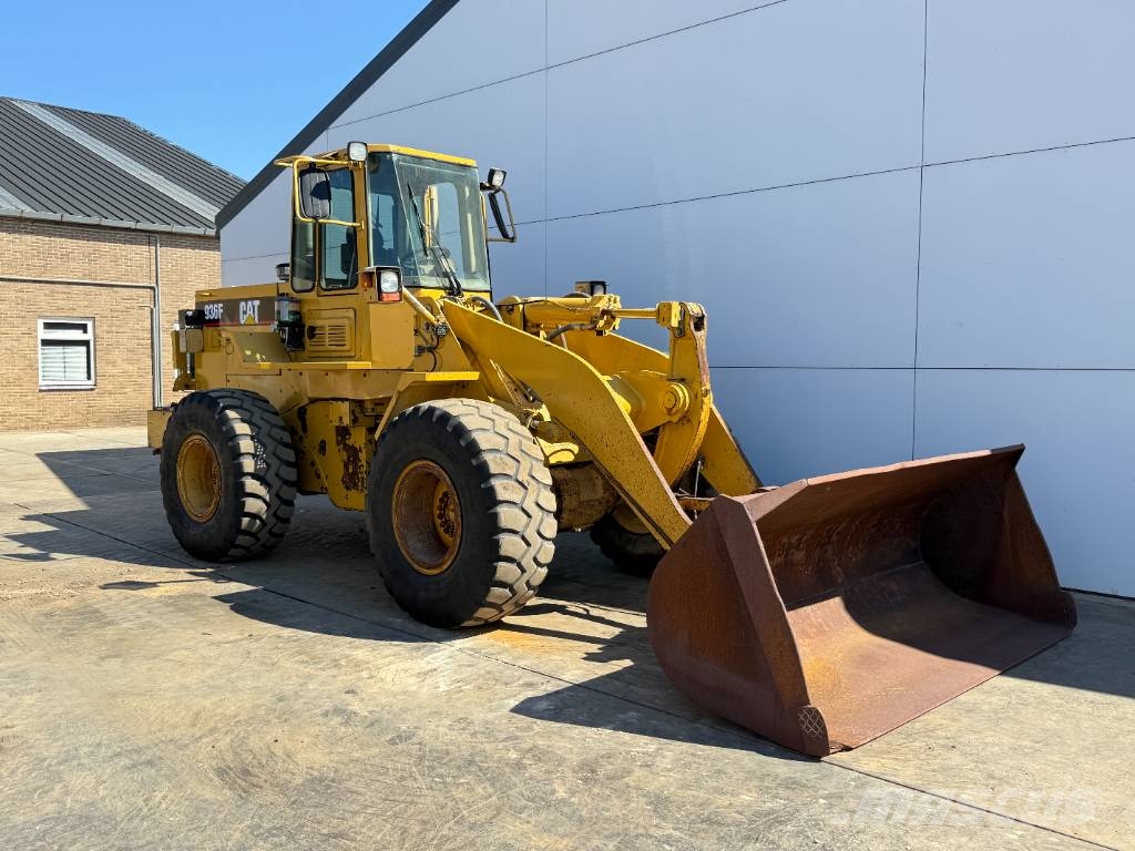 CAT 936F - Automatic Greasing / Airco Kolesni nakladalci