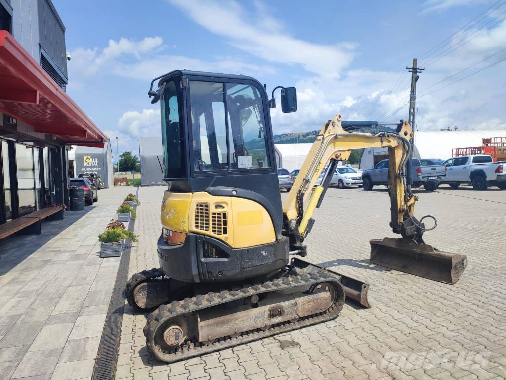 Yanmar Vio 25-4 حفارات صغيرة أقل من 7 طن (حفارات صغيرة)
