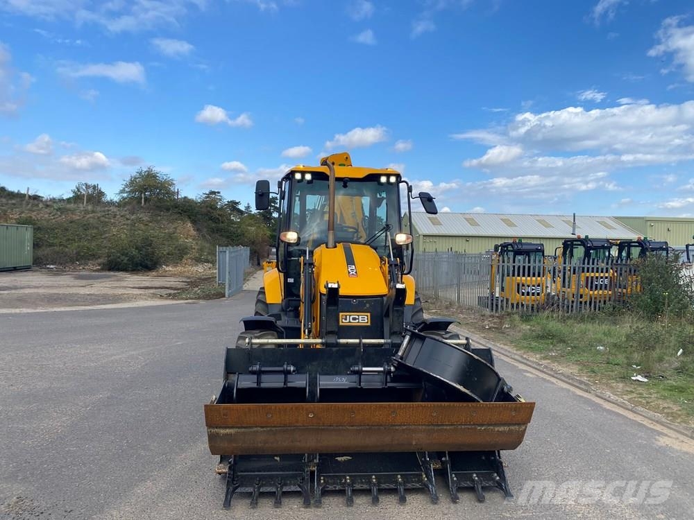 JCB 3CX Contractor Pro AEC Kotrórakodók