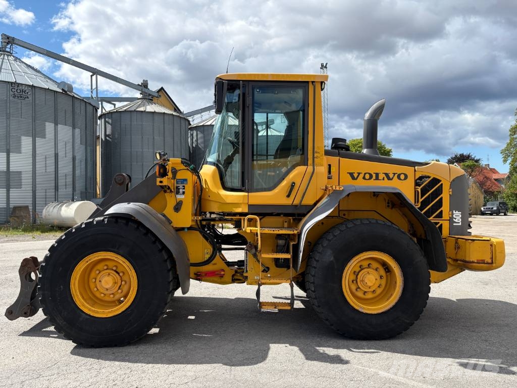 Volvo L60F lastmaskin, endast 7000 tim, 4 spak 輪胎式裝載機
