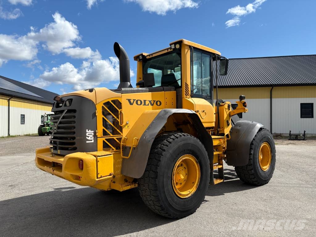 Volvo L60F lastmaskin, endast 7000 tim, 4 spak 輪胎式裝載機