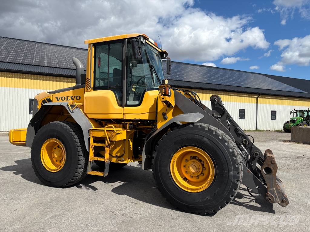 Volvo L60F lastmaskin, endast 7000 tim, 4 spak 輪胎式裝載機