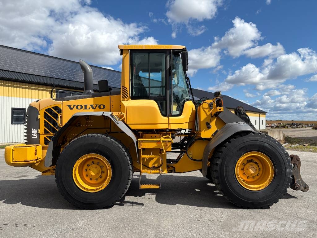 Volvo L60F lastmaskin, endast 7000 tim, 4 spak 輪胎式裝載機