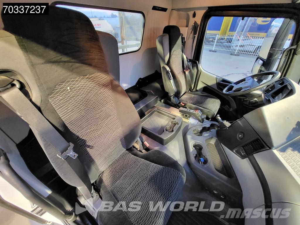 Mercedes-Benz Antos 2543 6X2 HIAB 20t Lift+Steering Axle Euro 6 Vrachtwagen met containersysteem
