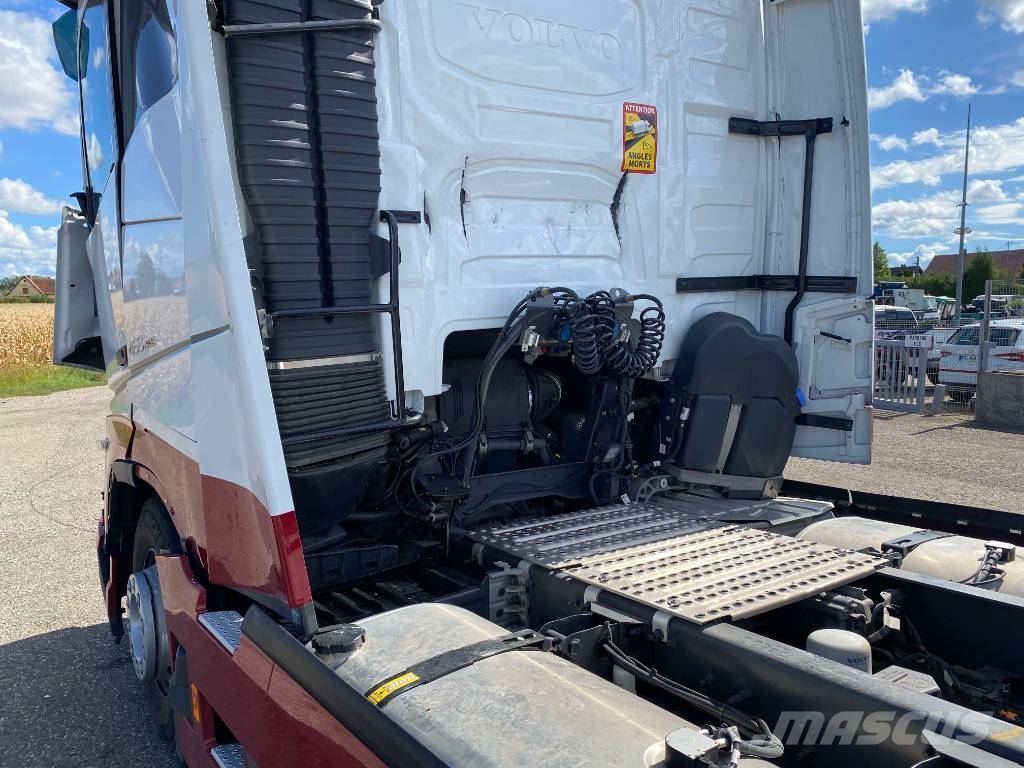 Volvo FH 460 I-Save Aero 1er Main endommagé Tegljači