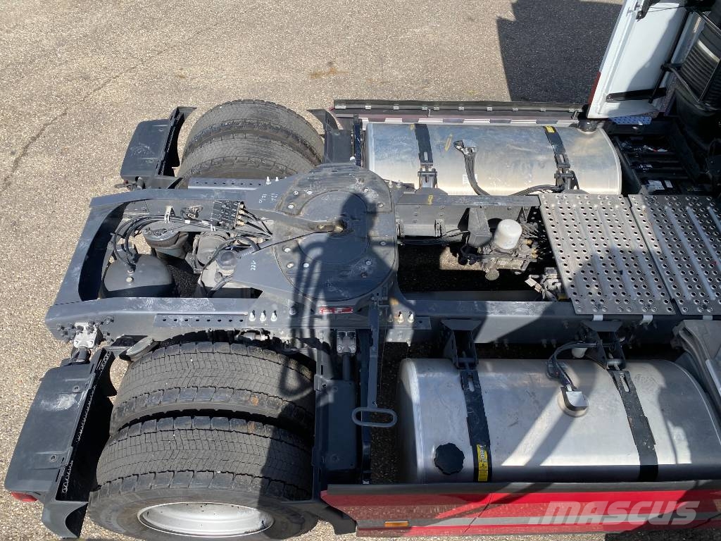 Volvo FH 460 I-Save Aero 1er Main endommagé Tegljači