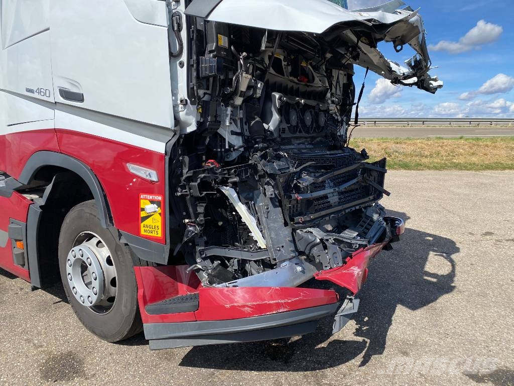 Volvo FH 460 I-Save Aero 1er Main endommagé Tegljači