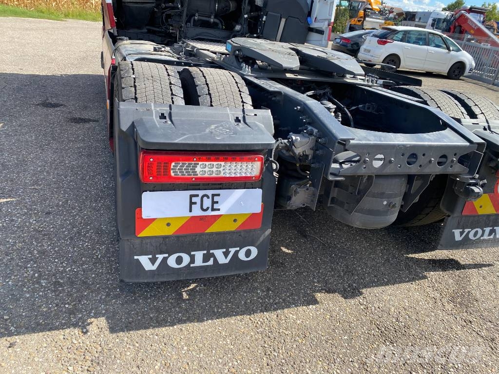 Volvo FH 460 I-Save Aero 1er Main endommagé Tegljači