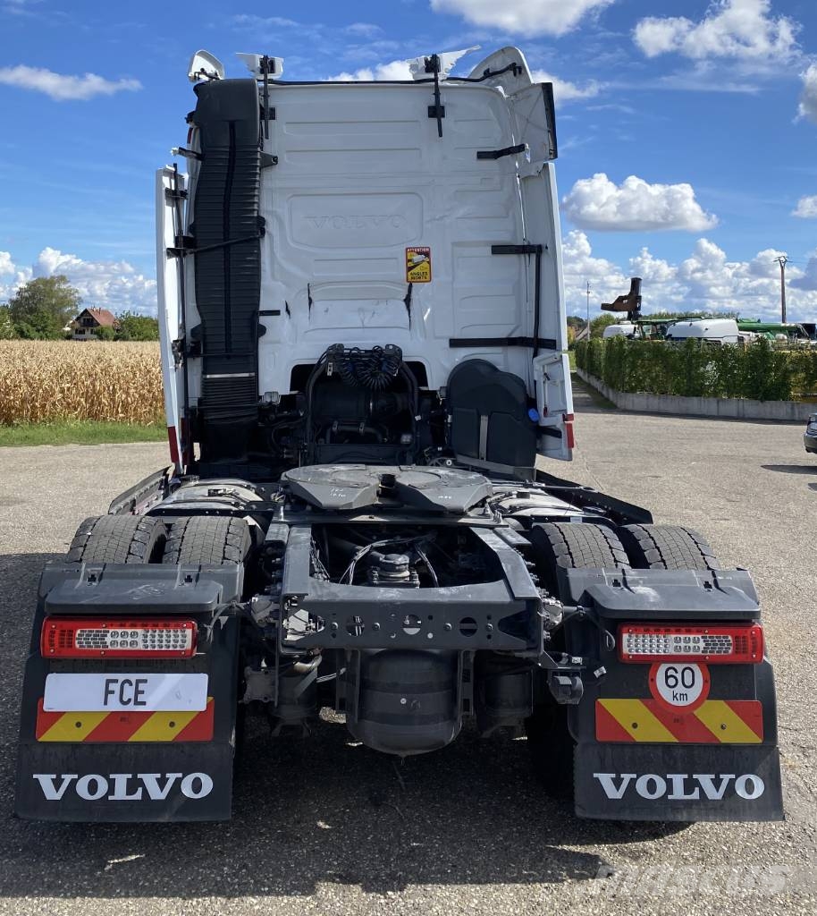 Volvo FH 460 I-Save Aero 1er Main endommagé Tegljači