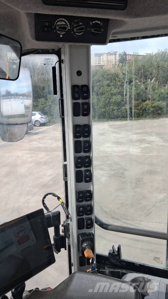 Volvo L 120 H Utovarivači na točkove