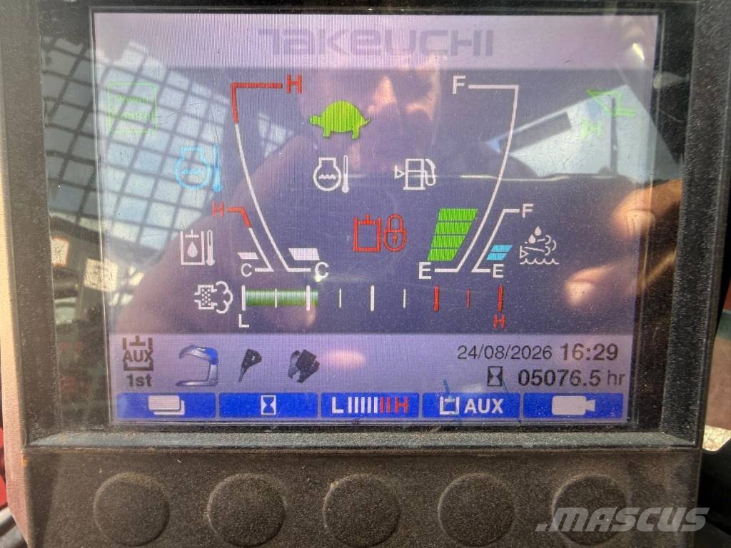 Takeuchi TL12 Schrankladers