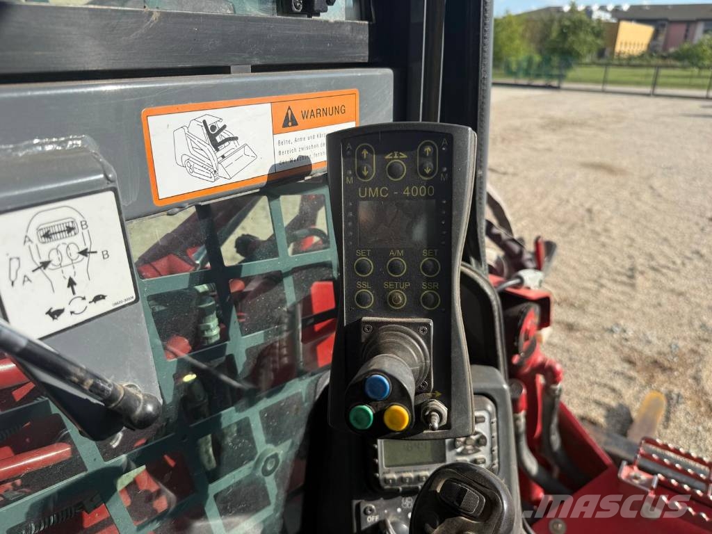 Takeuchi TL12 Schrankladers