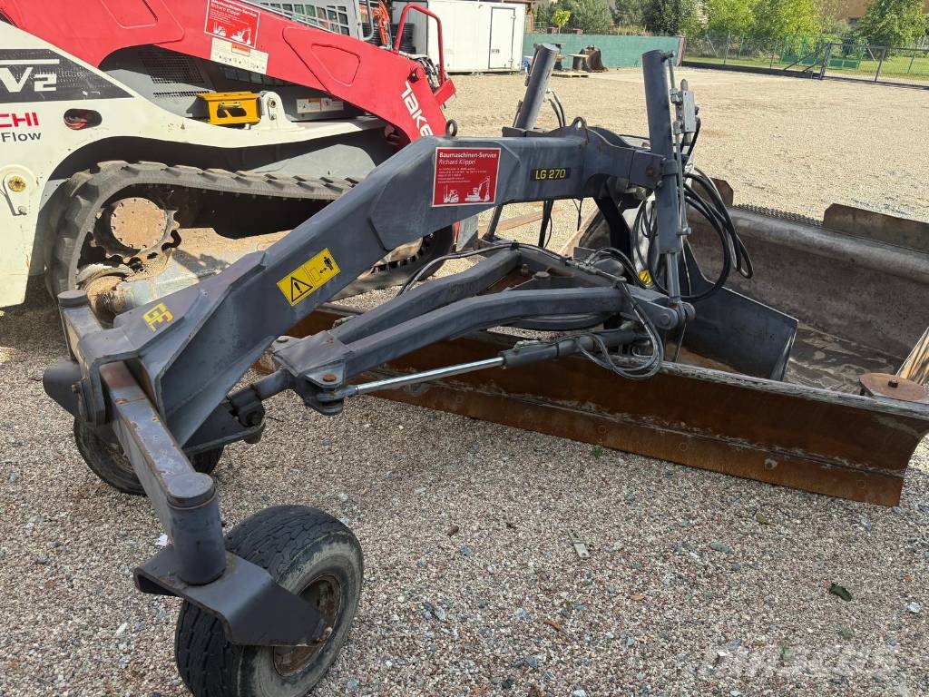 Takeuchi TL12 Schrankladers