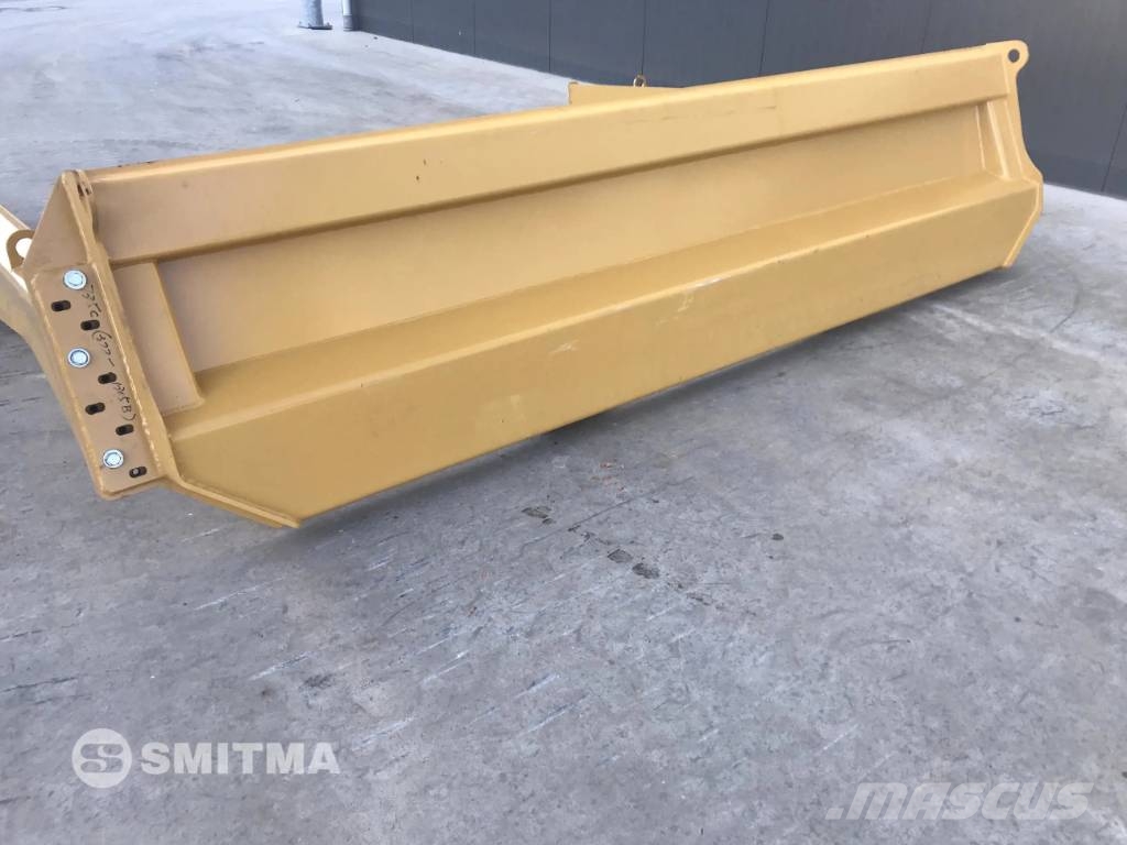 CAT 735C Πτυσσόμενες πόρτες (Tailgates)