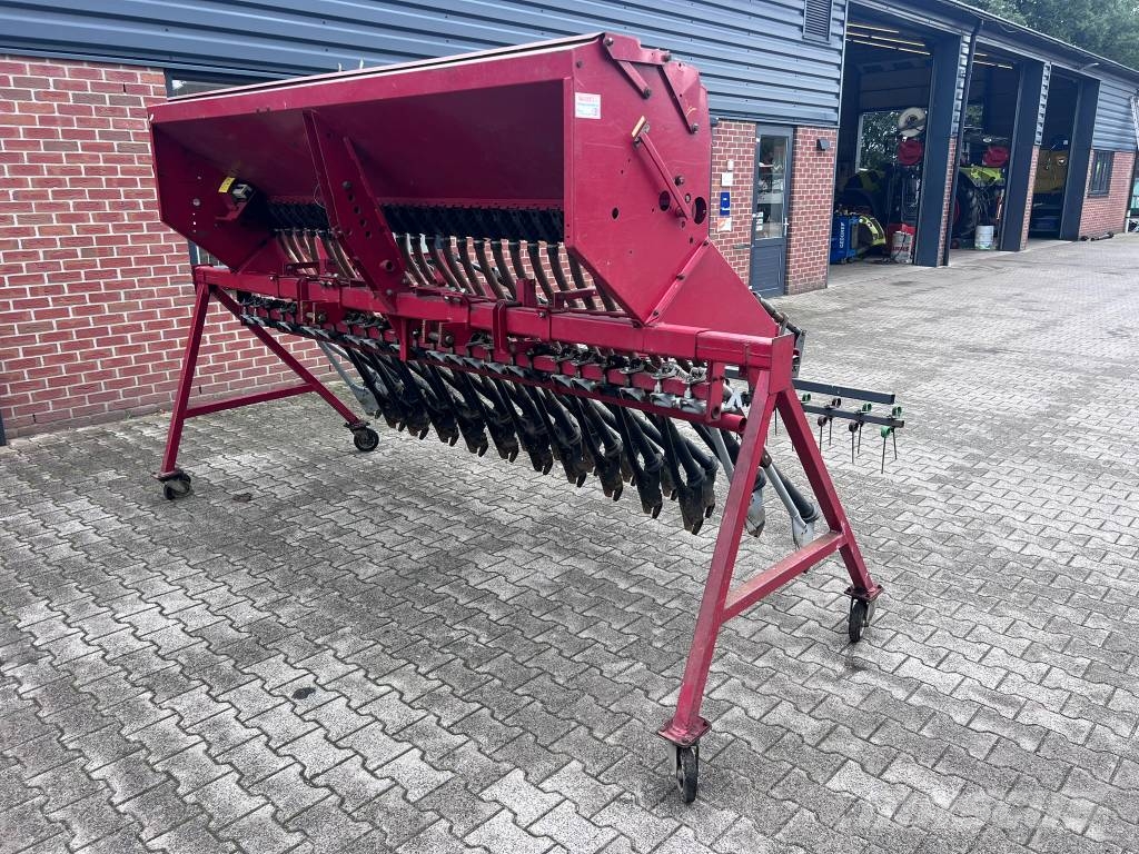 Kongskilde Demeter Classic 3000 Enkornssåmaskiner