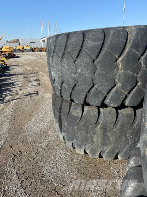 Volvo A 40 G USED WHEEL COMPLET 6 PCS 29.5-25 Rehvid, rattad ja veljed