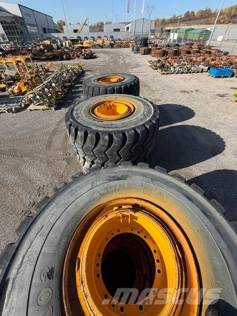 Volvo A 40 G USED WHEEL COMPLET 6 PCS 29.5-25 Rehvid, rattad ja veljed