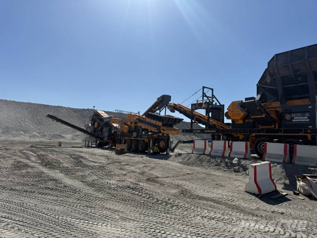 Fabo MCK-65 INSTALLATION DE CONCASSAGE ET DE CRIBLAGE Trituradoras móviles