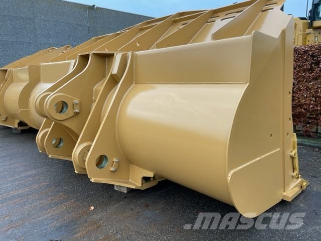 CAT 988 K Bucket With Teeth Buckets