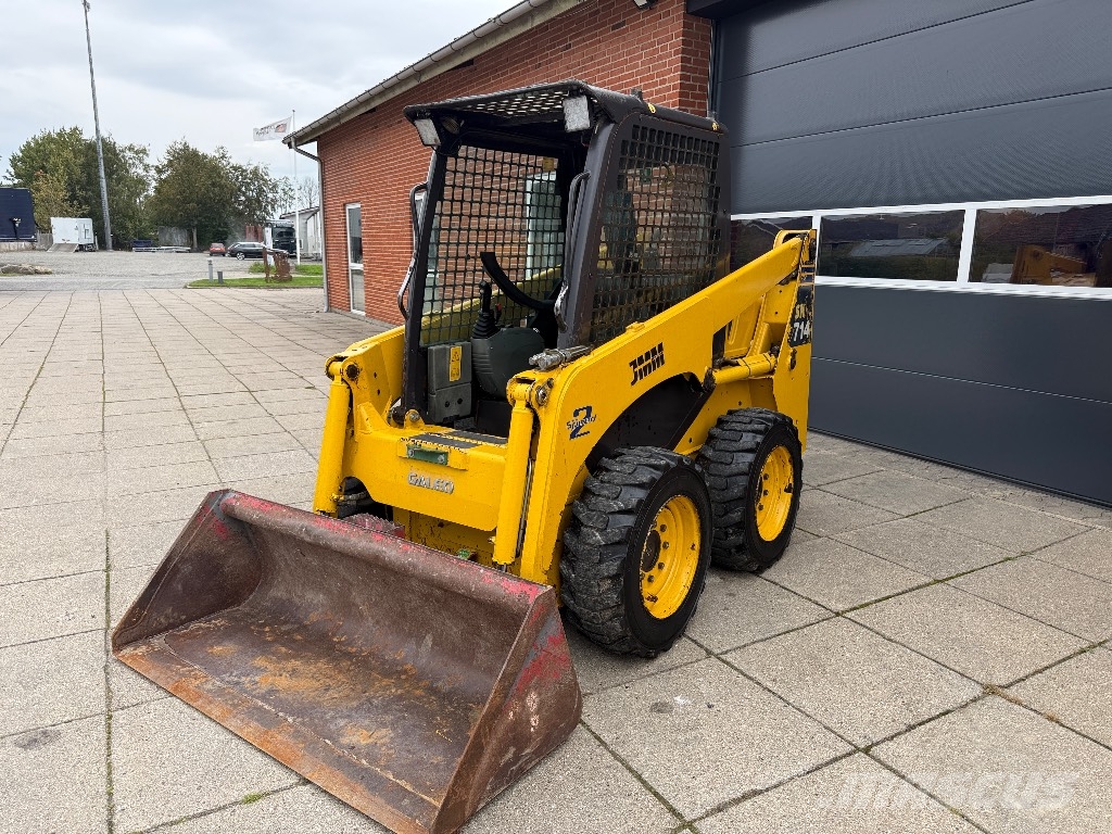 Komatsu SK 714 Skid steer loaders