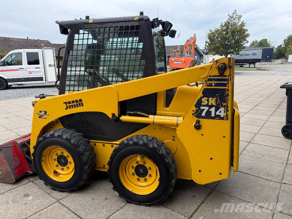 Komatsu SK 714 Skid steer loaders