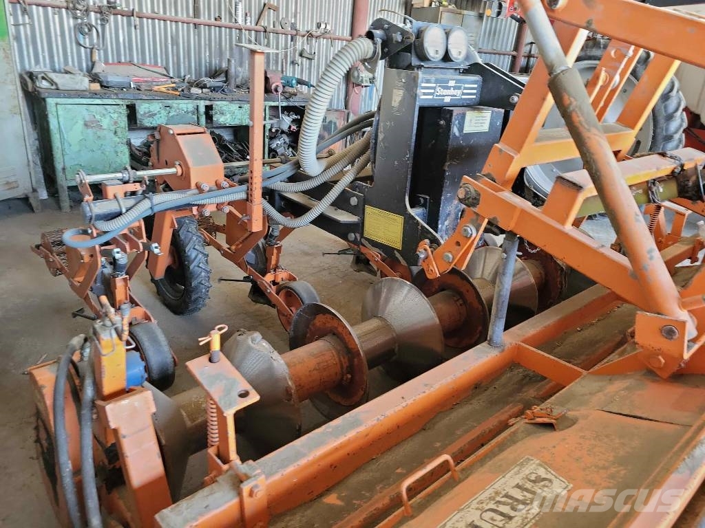 Stanhay Singulaire 785 4 Row Vacuum Planter + Struik RF 31 Enkornssåmaskiner
