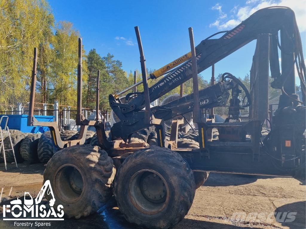 Valmet 840.4 DEMONTERAS / BREAKING / SPARE PARTS Lesné traktory