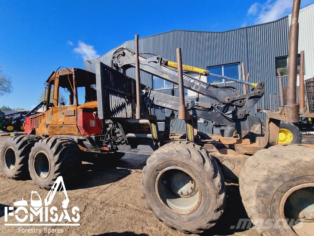 Valmet 840.4 DEMONTERAS / BREAKING / SPARE PARTS Lesné traktory