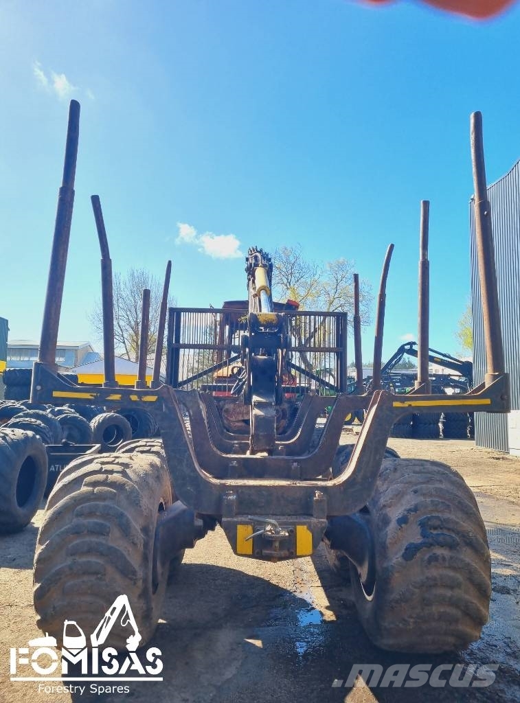Valmet 840.4 DEMONTERAS / BREAKING / SPARE PARTS Lesné traktory