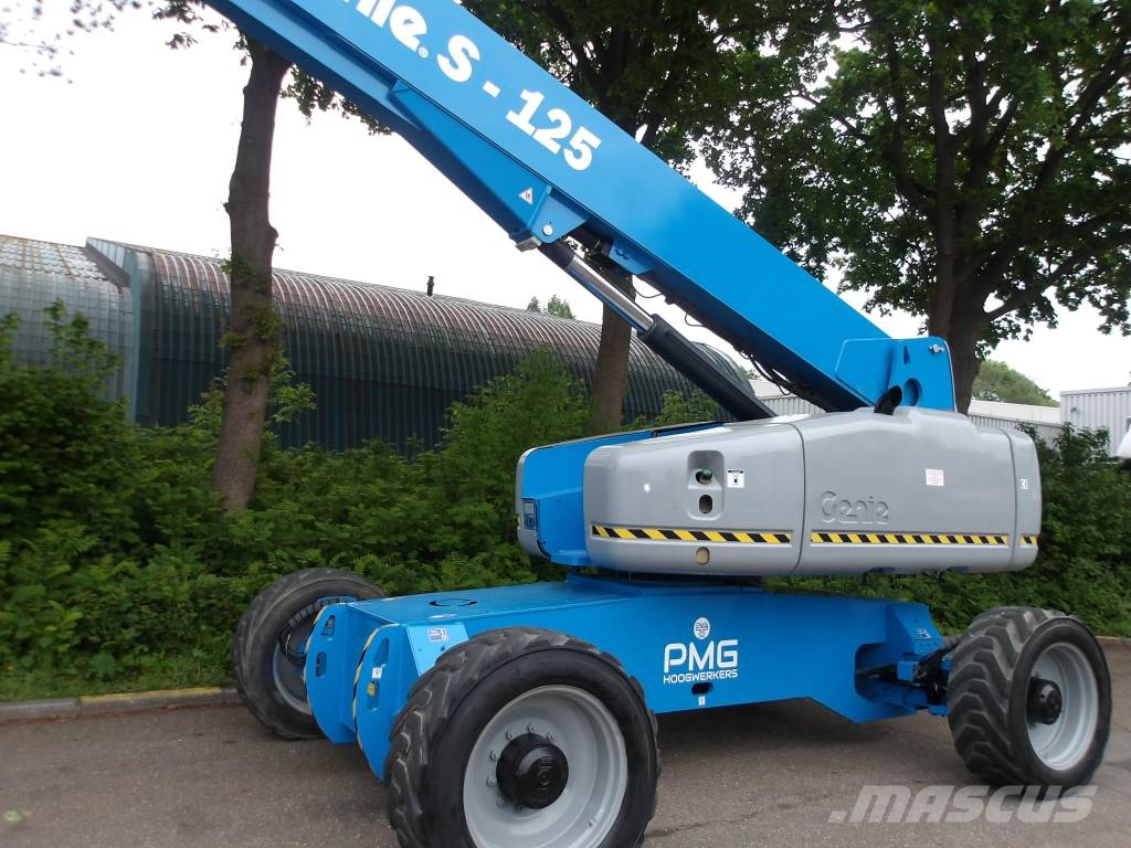 Genie S125 Plataformas con brazo de elevación telescópico