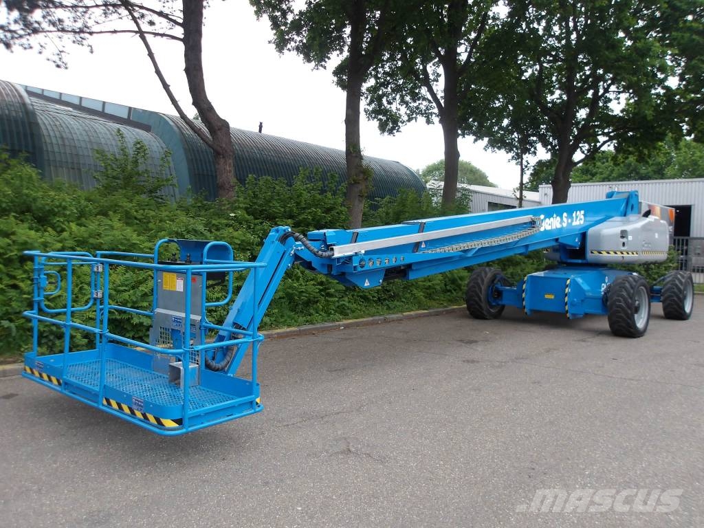 Genie S125 Plataformas con brazo de elevación telescópico