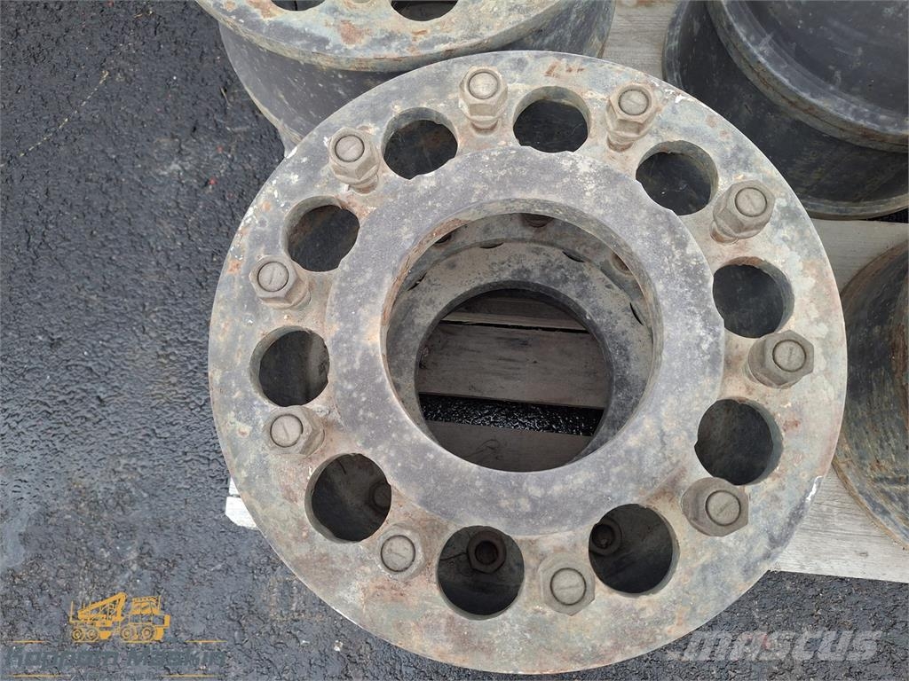 Valmet Spacers 24x26,5 Used/Beg Rehvid, rattad ja veljed