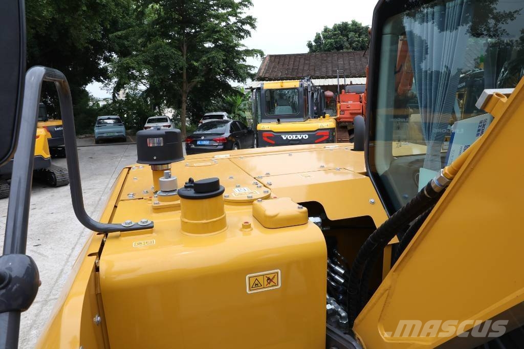 XCMG XE 75 GA Bagri goseničarji