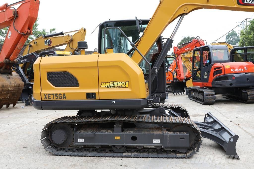 XCMG XE 75 GA Bagri goseničarji