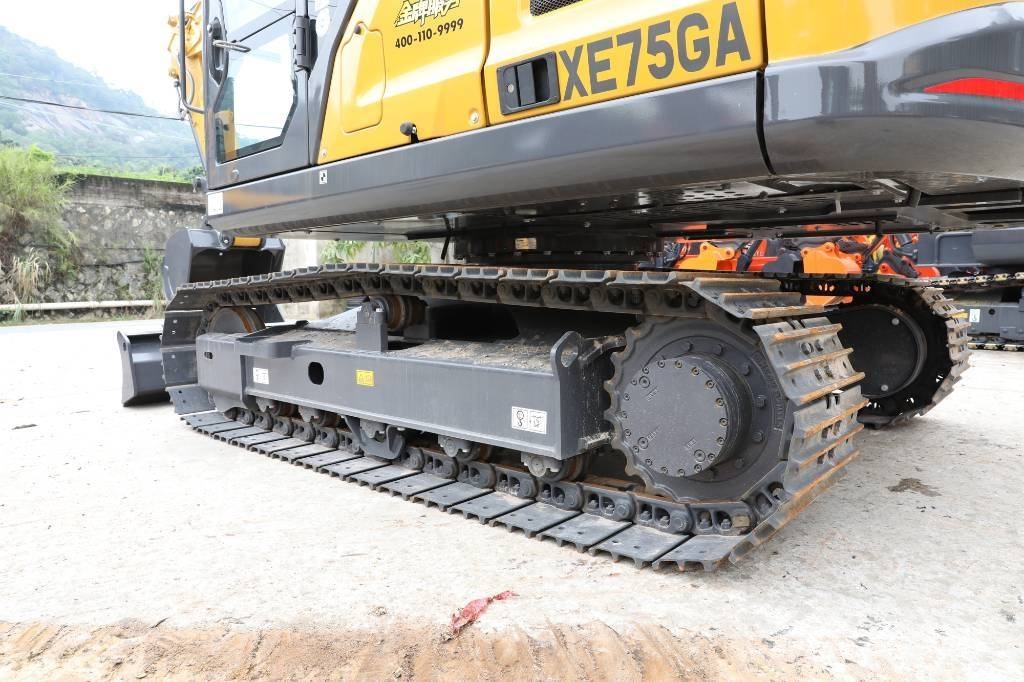 XCMG XE 75 GA Bagri goseničarji